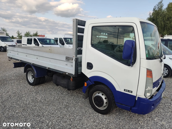 Nissan Cabstar