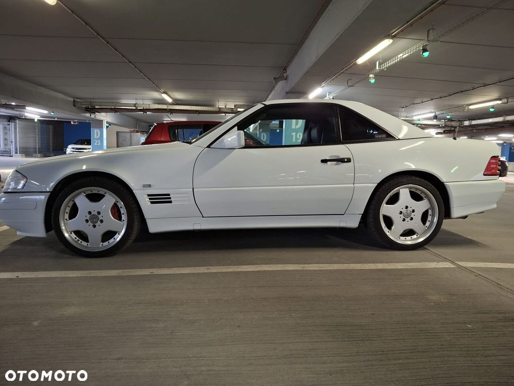 Mercedes-Benz SL - 1