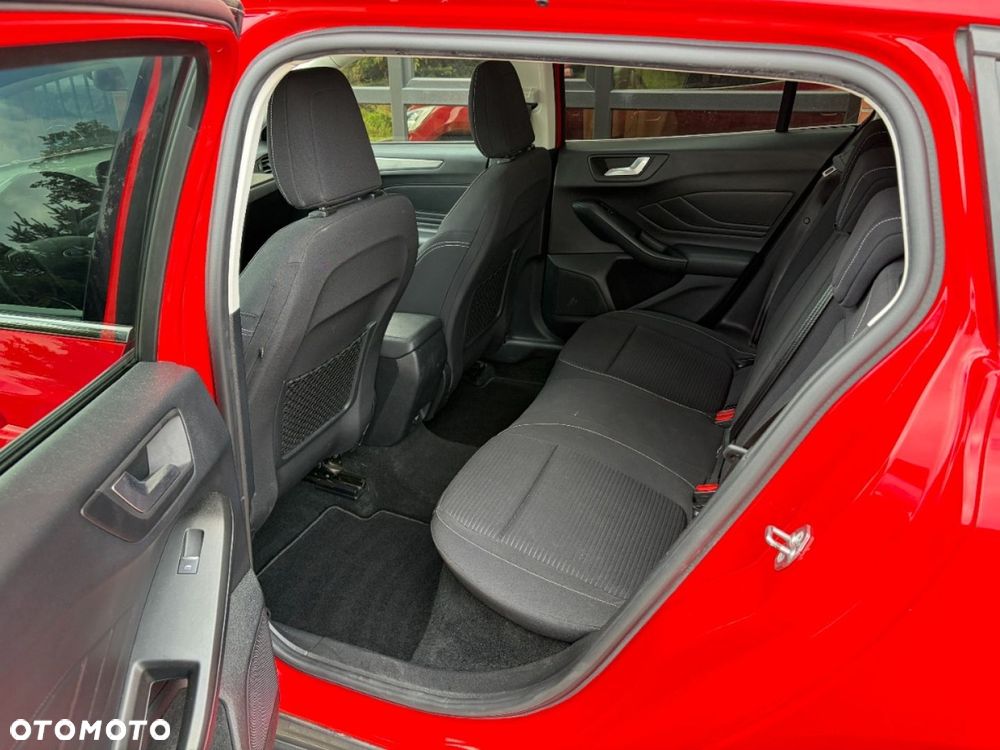 Ford Focus SW 2.0 TDCi DPF S&S Business - 15