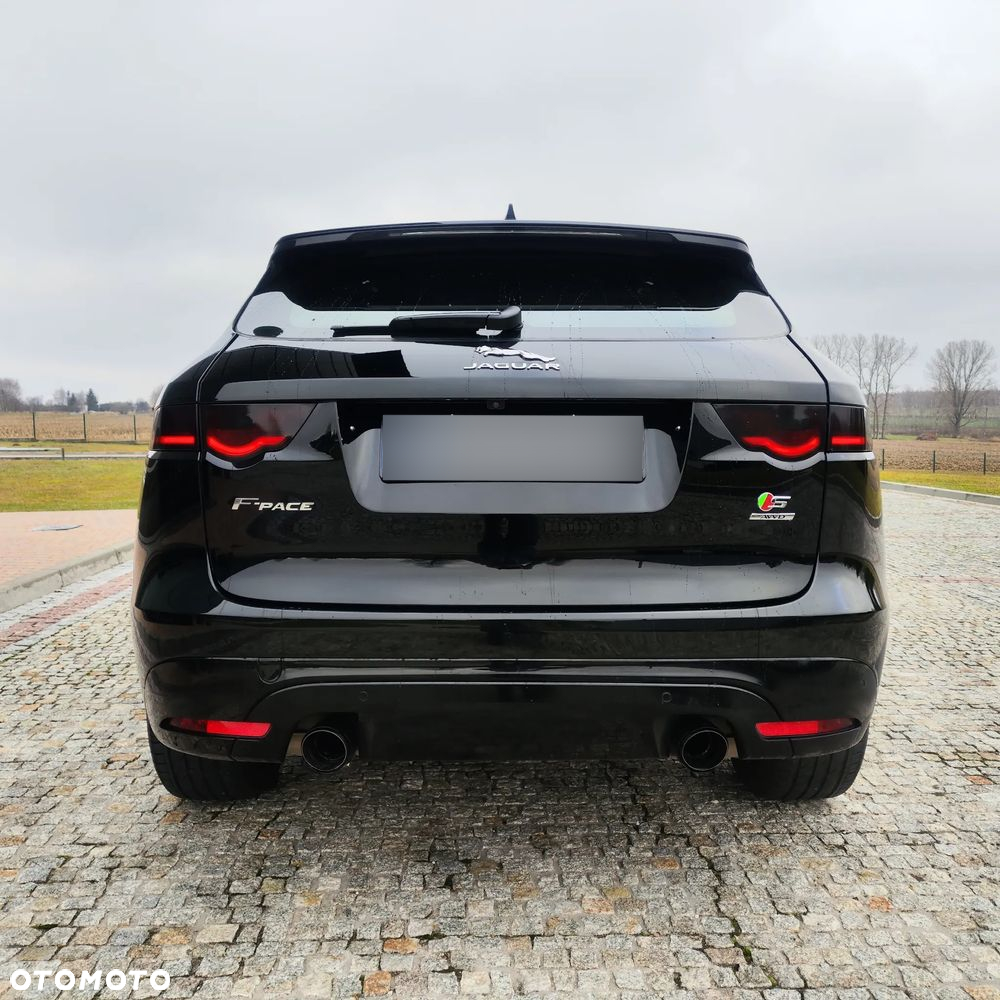Jaguar F-Pace S AWD - 8