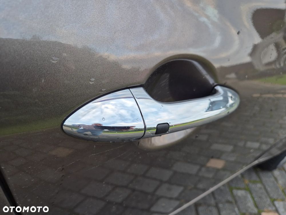 Kia Venga 1.4 CVVT ISG Vision - 11