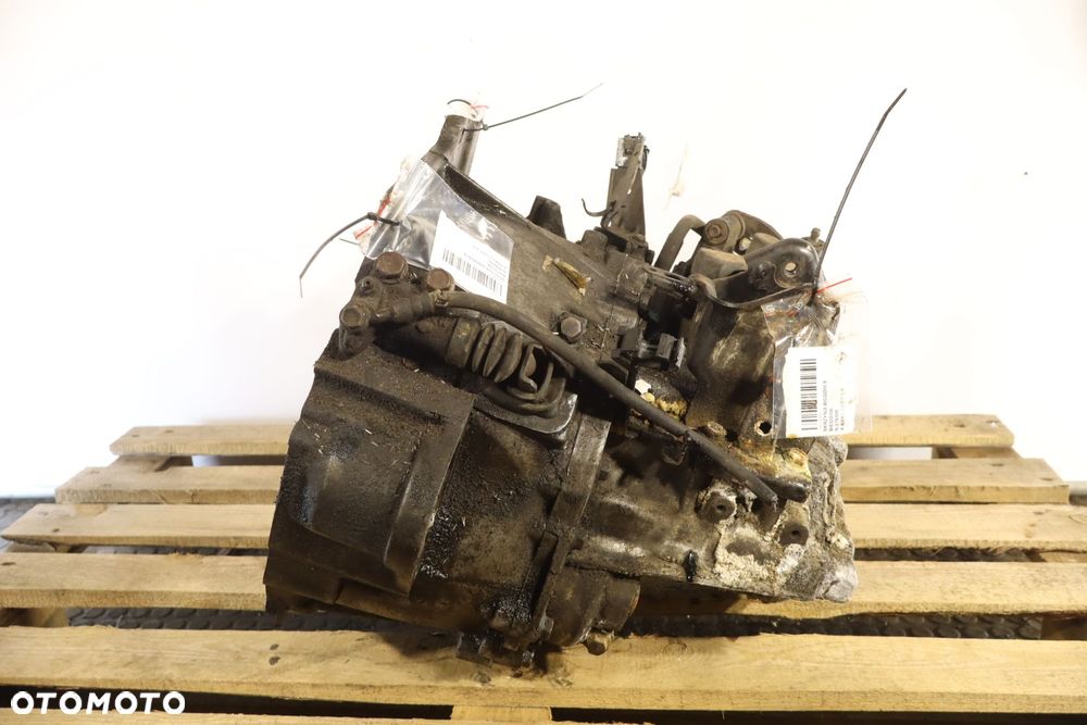 SKRZYNIA BIEGÓW 5 BIEGOWA X-TRAIL I LIFT 2.5 TR4 - 3