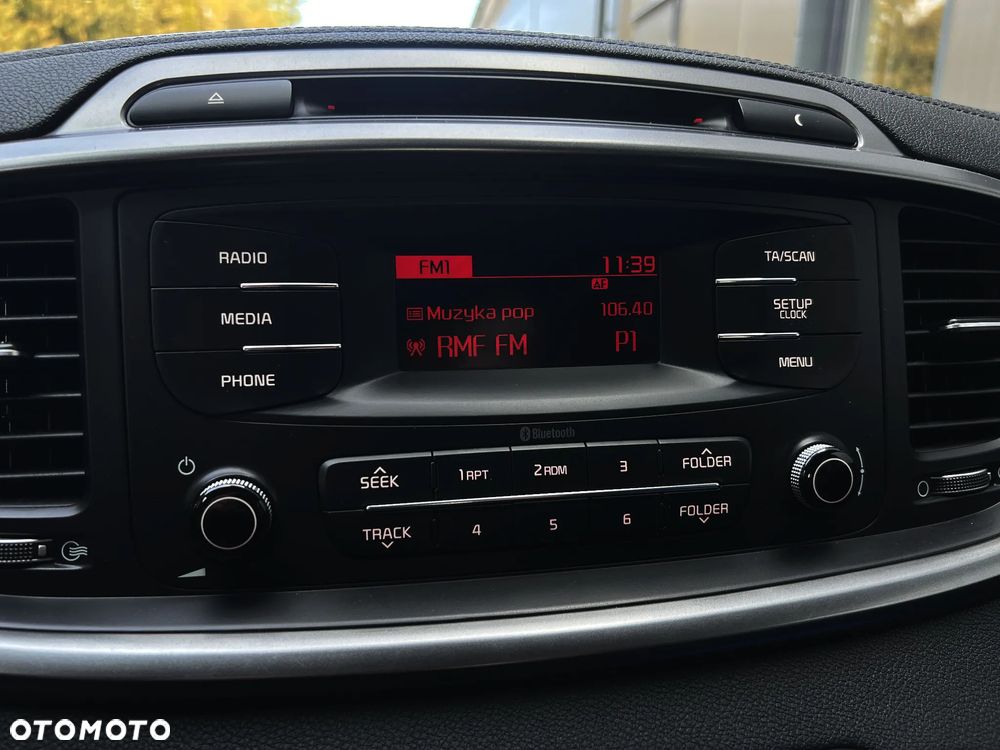 Kia Sorento 2.2 CRDI XL - 23