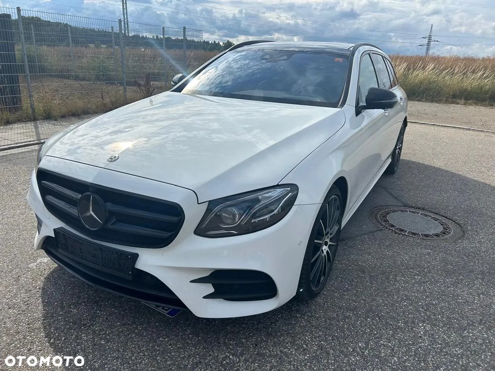 Mercedes-Benz Klasa E - 1
