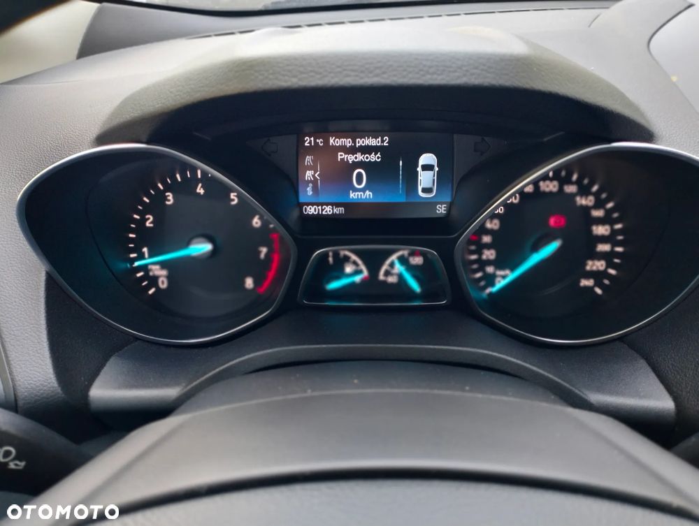 Ford Kuga 1.5 EcoBoost FWD Titanium ASS MMT6 - 11