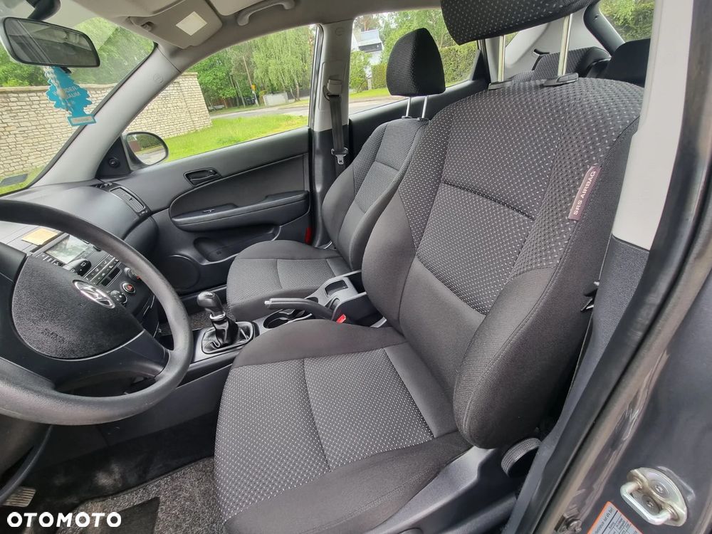 Hyundai i30 1.4 Comfort - 37