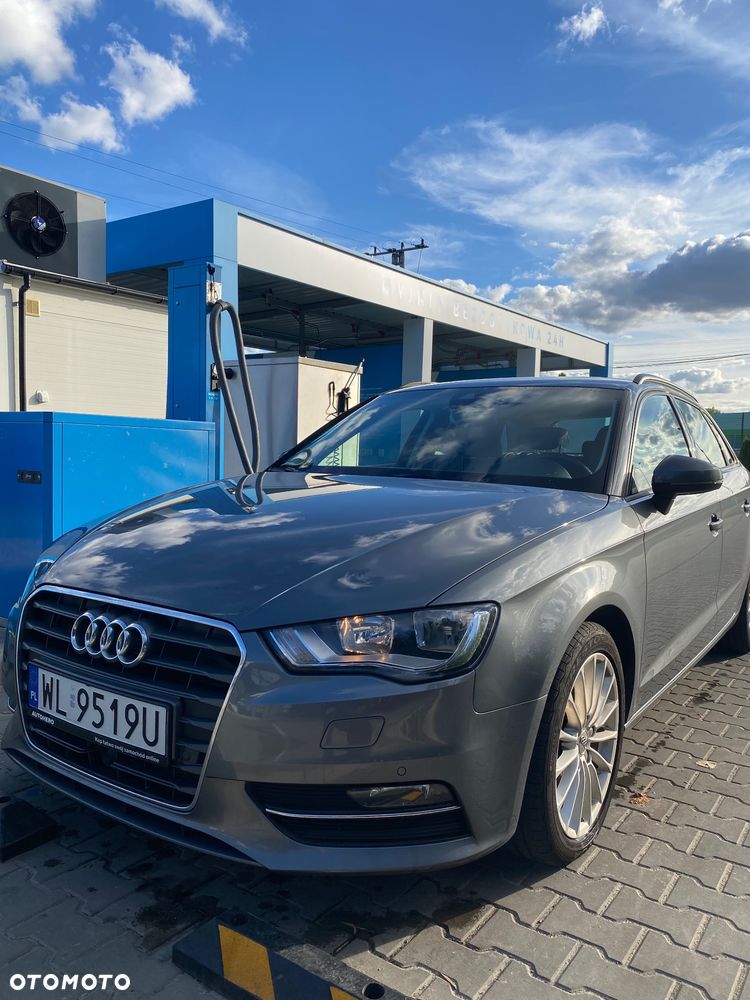 Audi A3 Sportback 2.0 TDI Attraction S tronic - 19