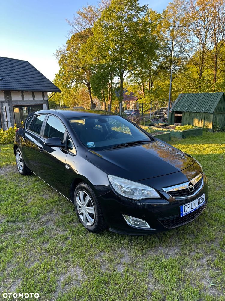 Opel Astra - 8