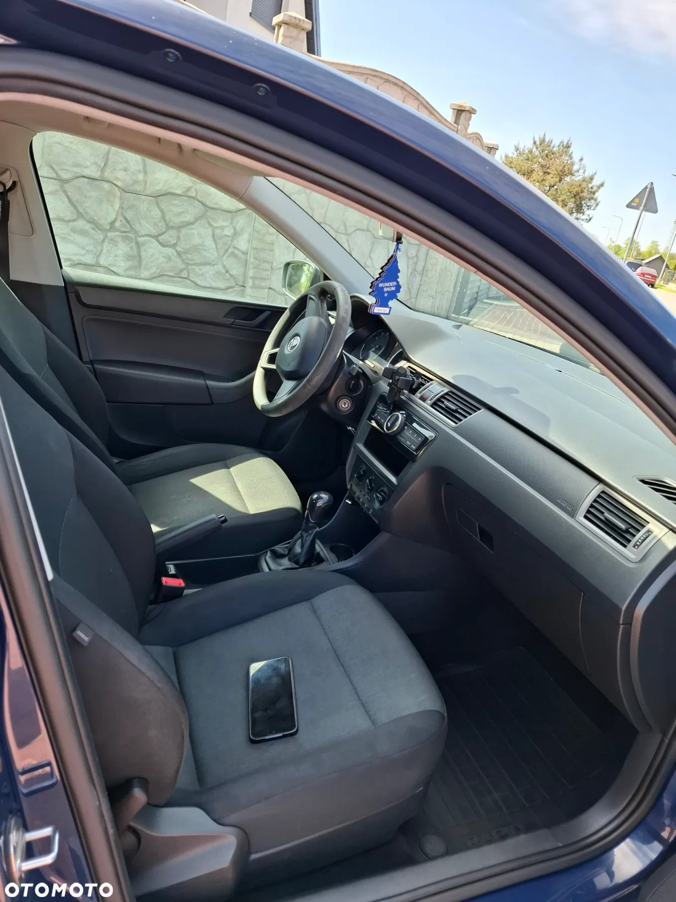 Skoda RAPID 1.2 TSI Active - 9