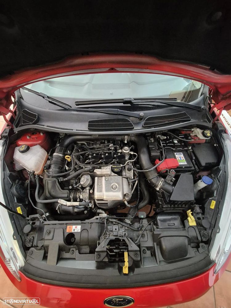 Ford Fiesta 1.0 T EcoBoost Titanium - 11