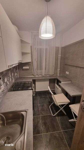 Inchiriez apartament 2 camere zona Piata Progresul – Eroii Revolutiei — fotografia 1