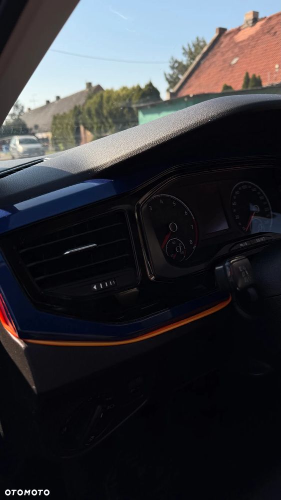 Volkswagen Polo 1.0 Comfortline - 12