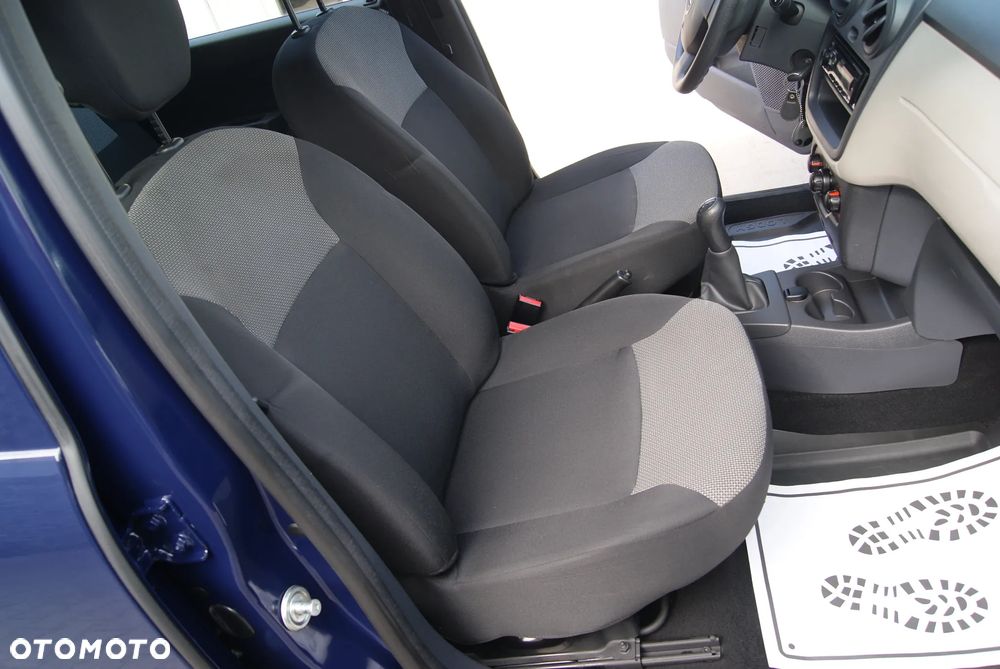 Dacia Lodgy 1.6 SCe Access S&S - 22