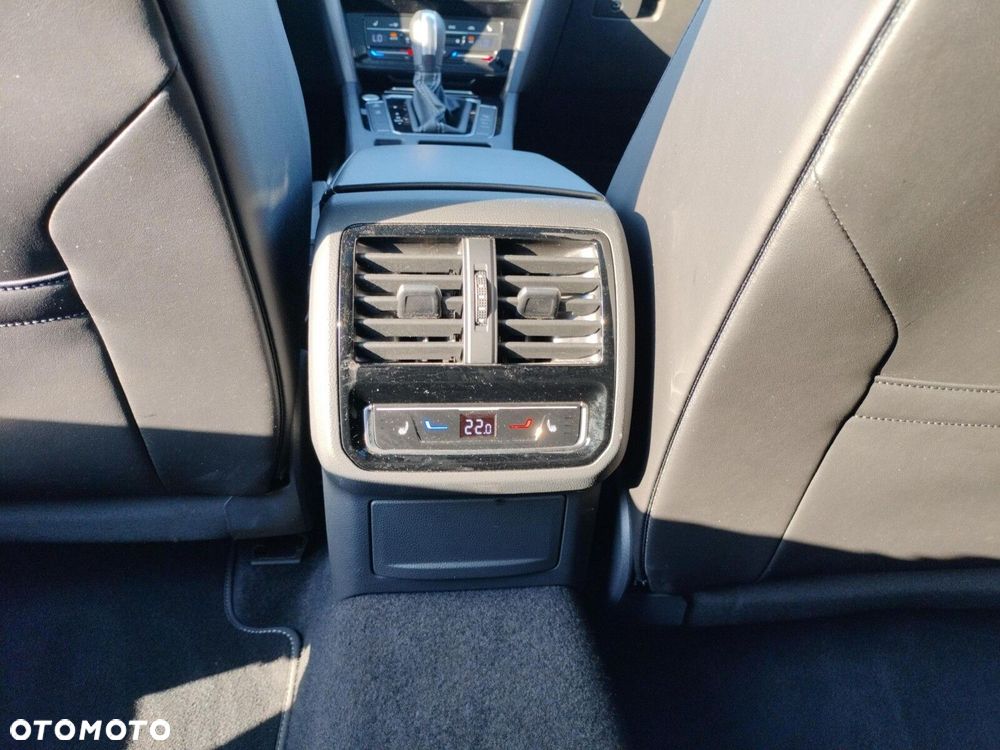 Volkswagen Arteon 2.0 TSI R-Line DSG - 30