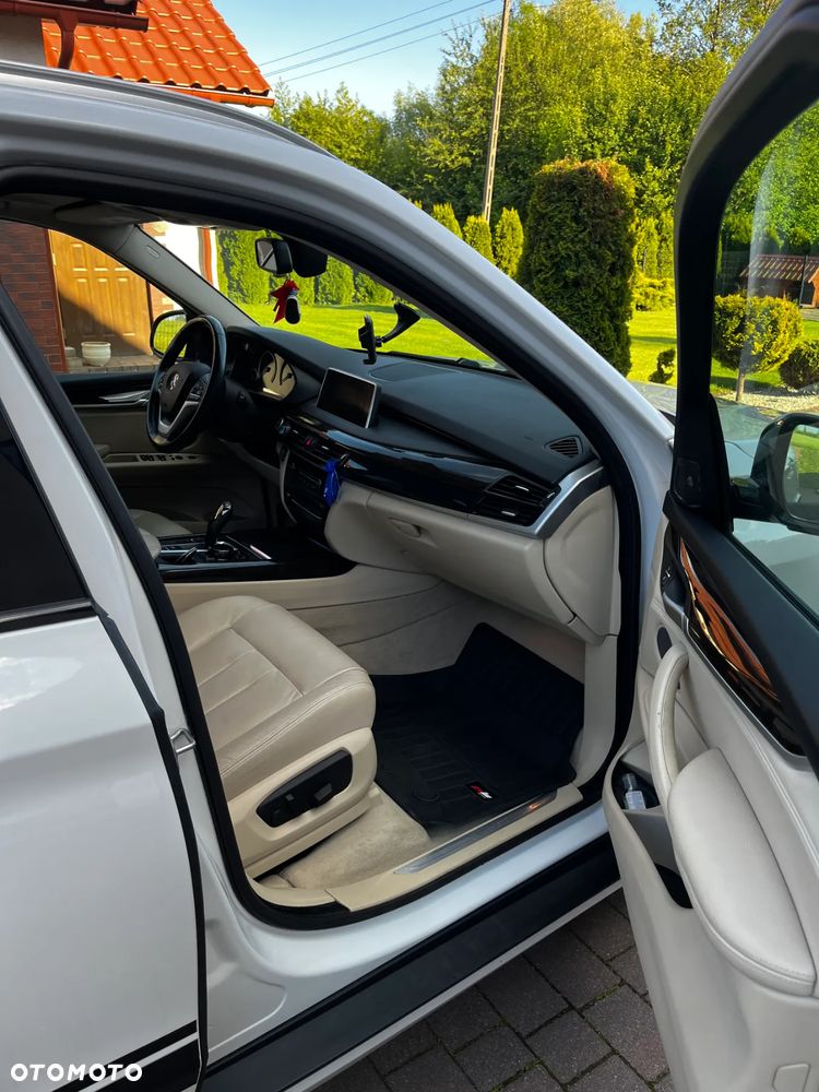 BMW X5 xDrive35i - 9