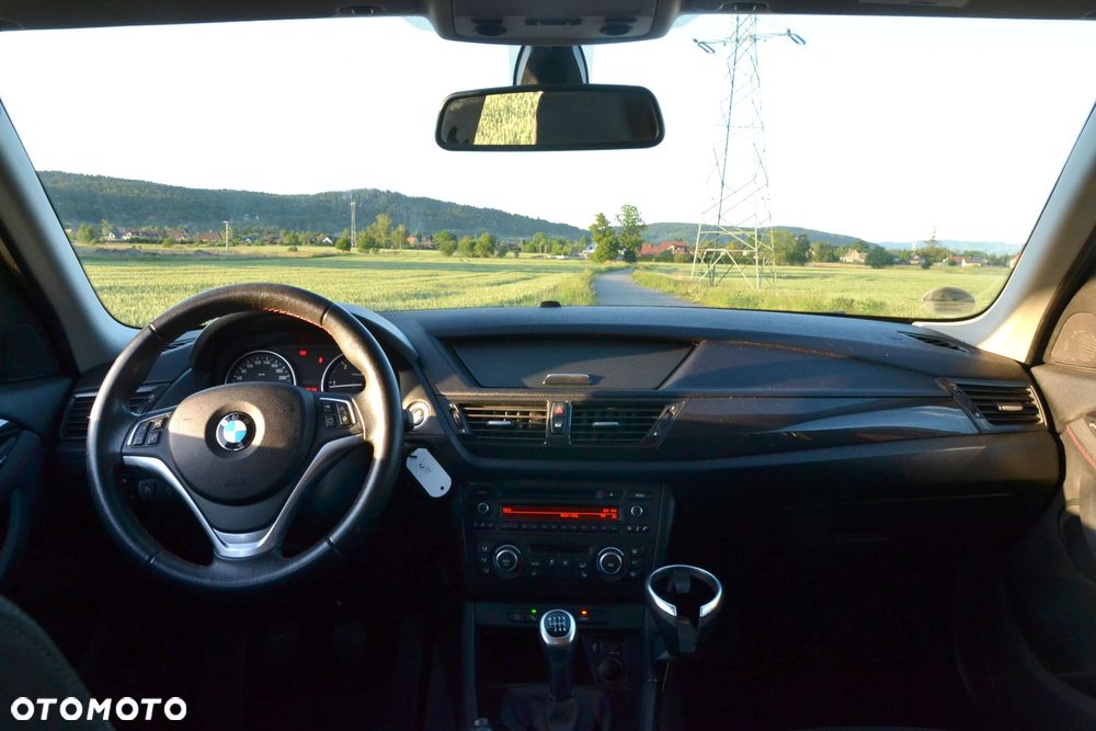BMW X1 xDrive18d Sport Line - 15