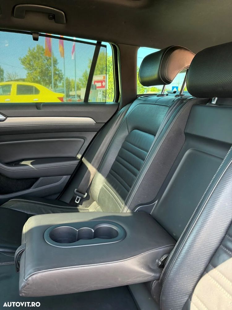 Volkswagen Passat - 5