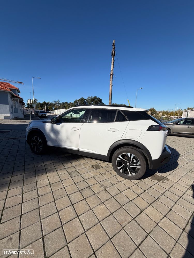 Peugeot 2008 1.5 BlueHDi Allure Pack EAT8 - 13