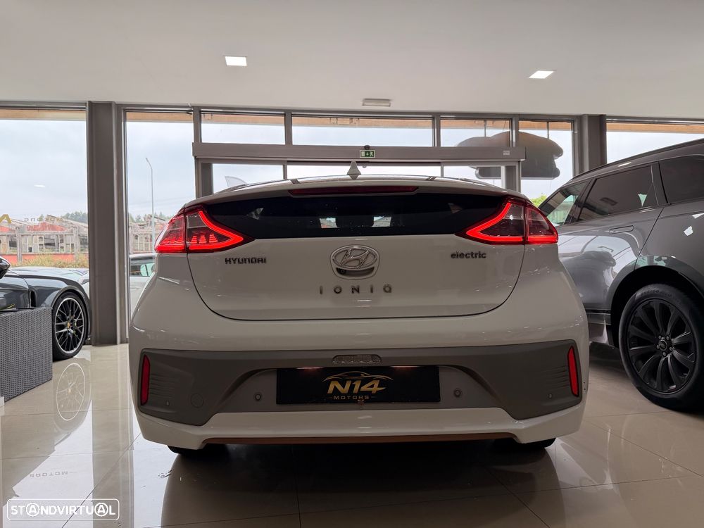 Hyundai Ioniq 28kWh Eletric Tech - 23