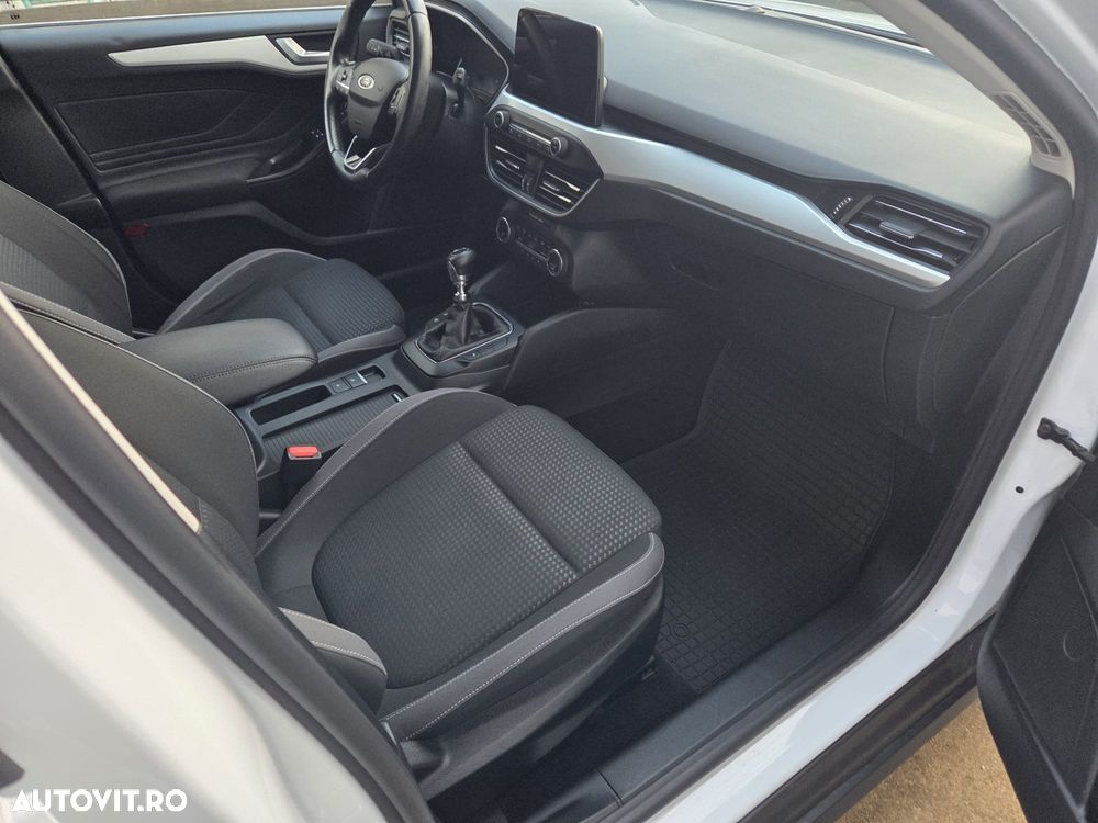 Ford Focus 1.5 EcoBlue Trend Edition - 9