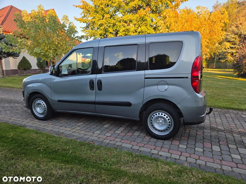 Fiat Doblo 2.0 16V Multijet Emotion - 4