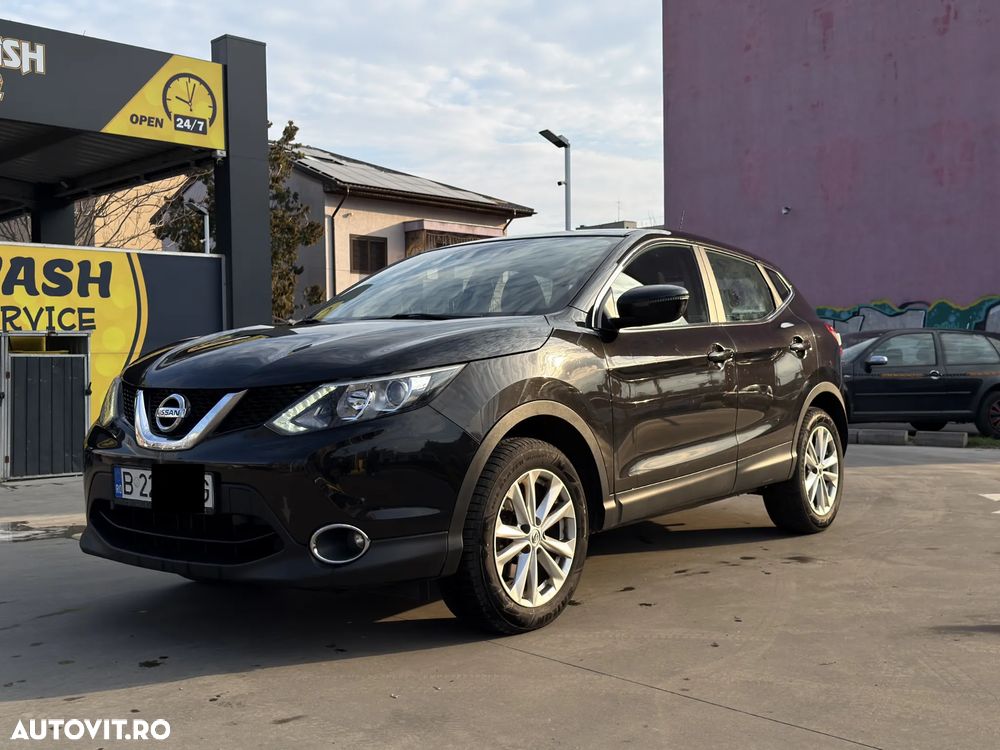Nissan Qashqai - 1