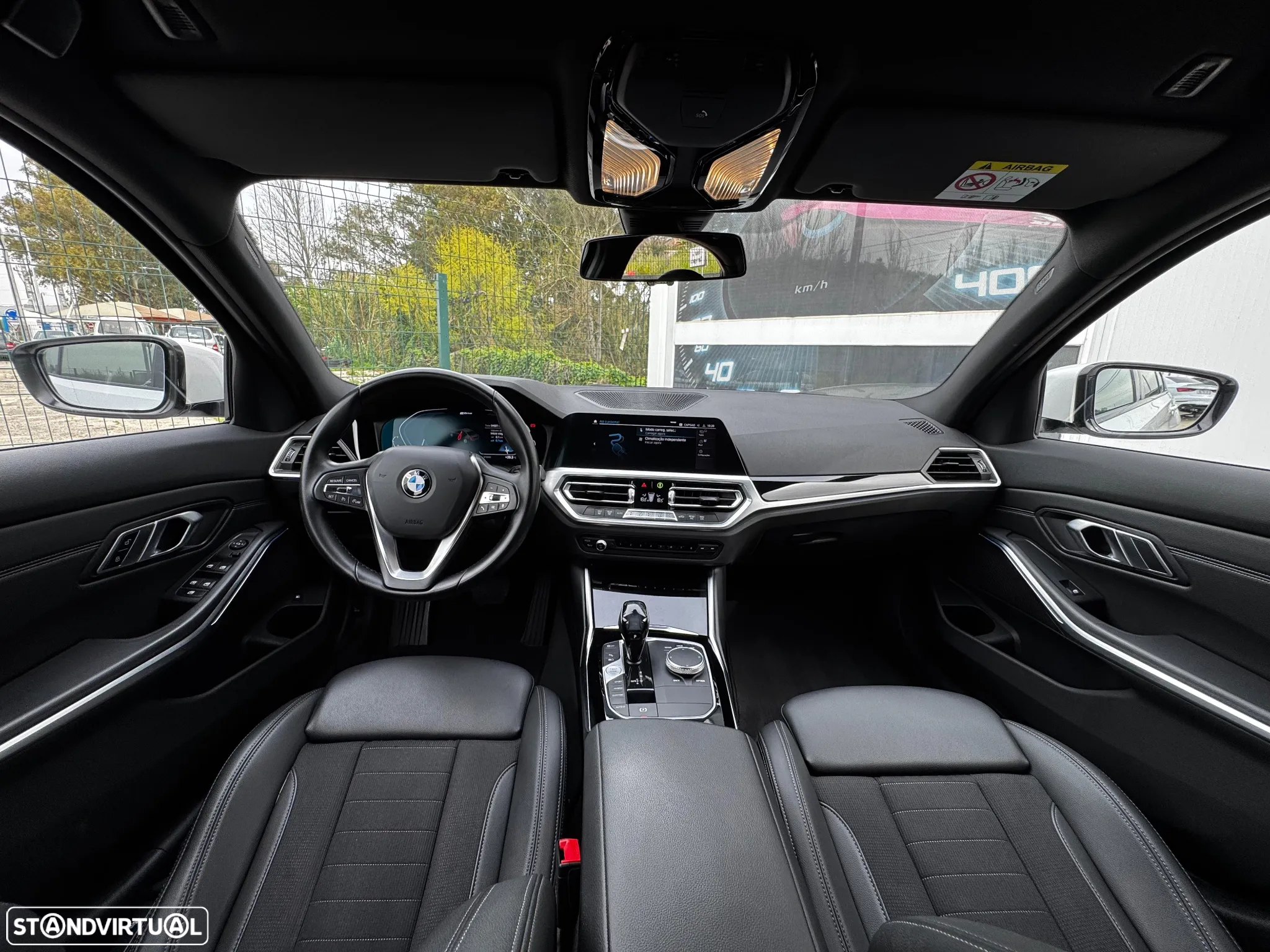 BMW 320 e Corporate Edition Auto - 29