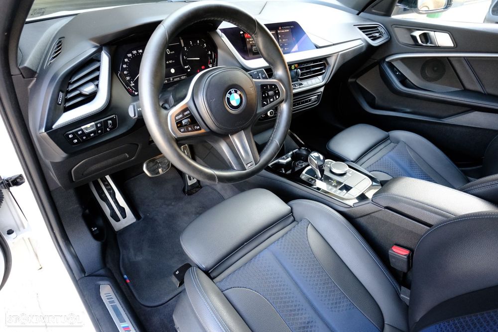 BMW 118 i Pack Desportivo M Auto - 9