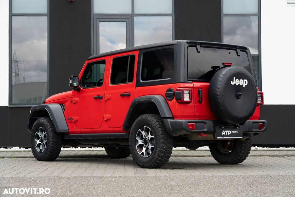 Jeep Wrangler - 5