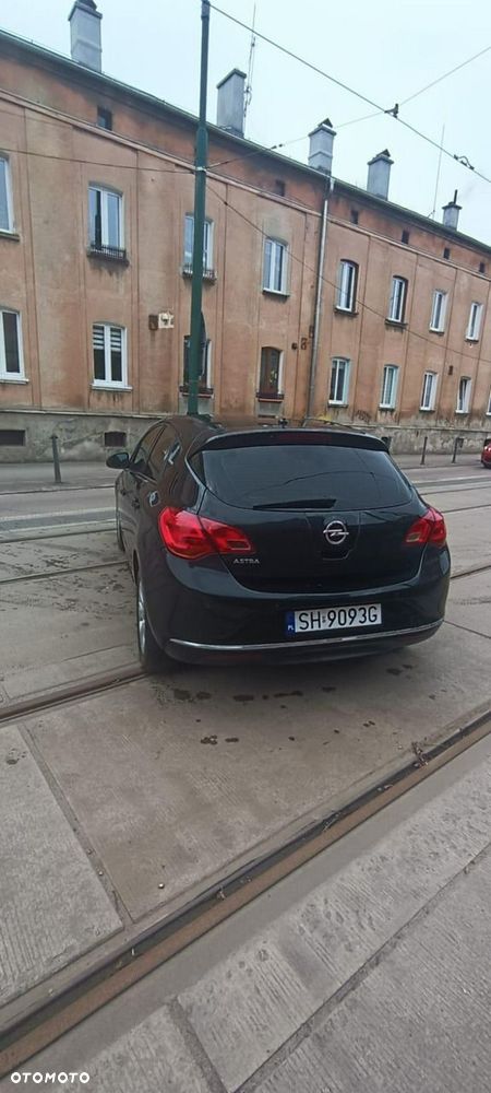Opel Astra - 2