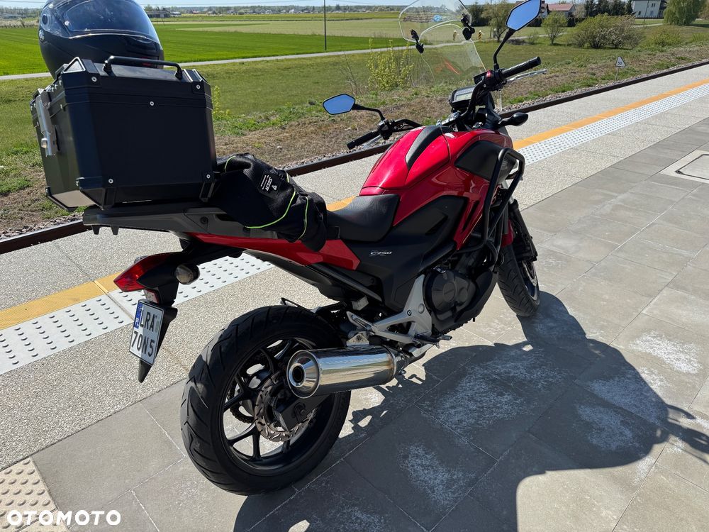 Honda NC - 8