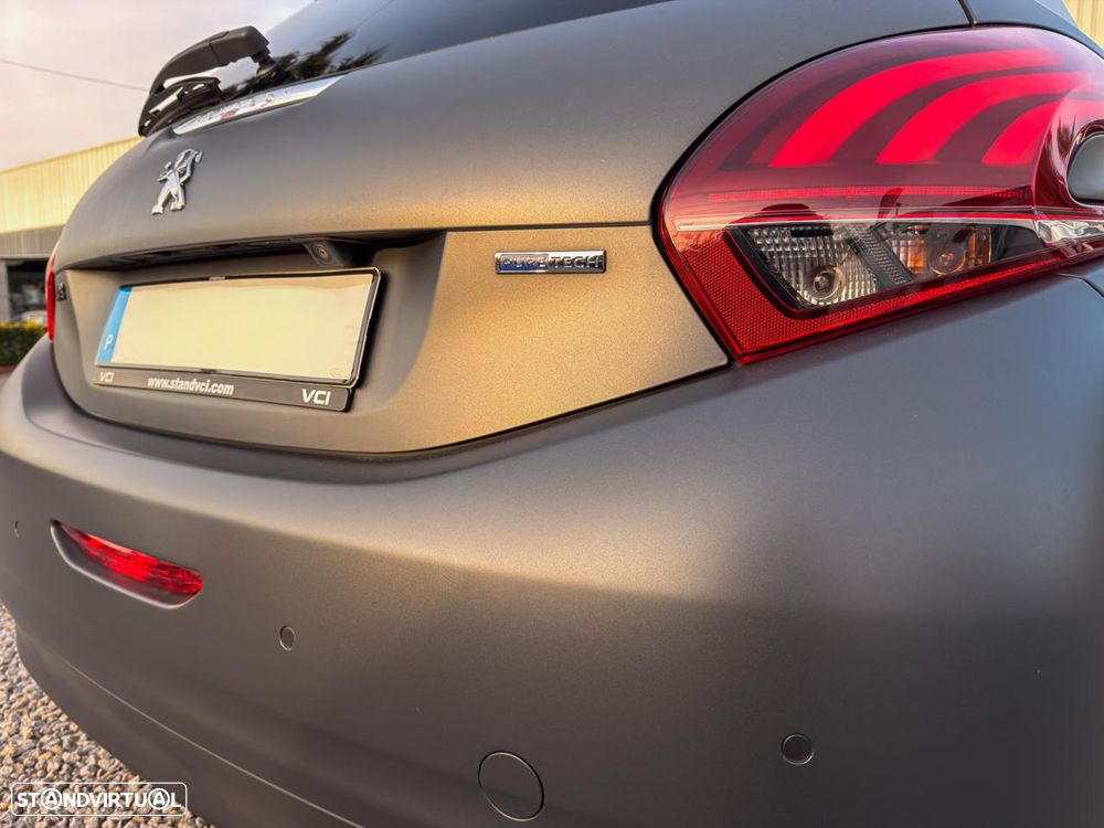 Peugeot 208 1.2 PureTech Style - 23