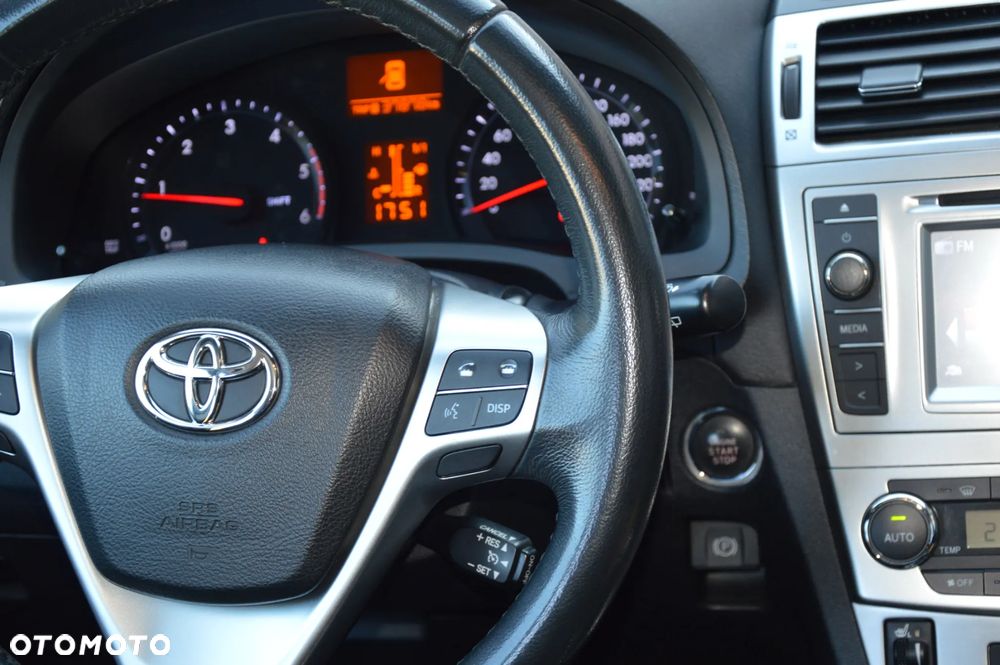 Toyota Avensis 2.0 D-4D Edition - 19