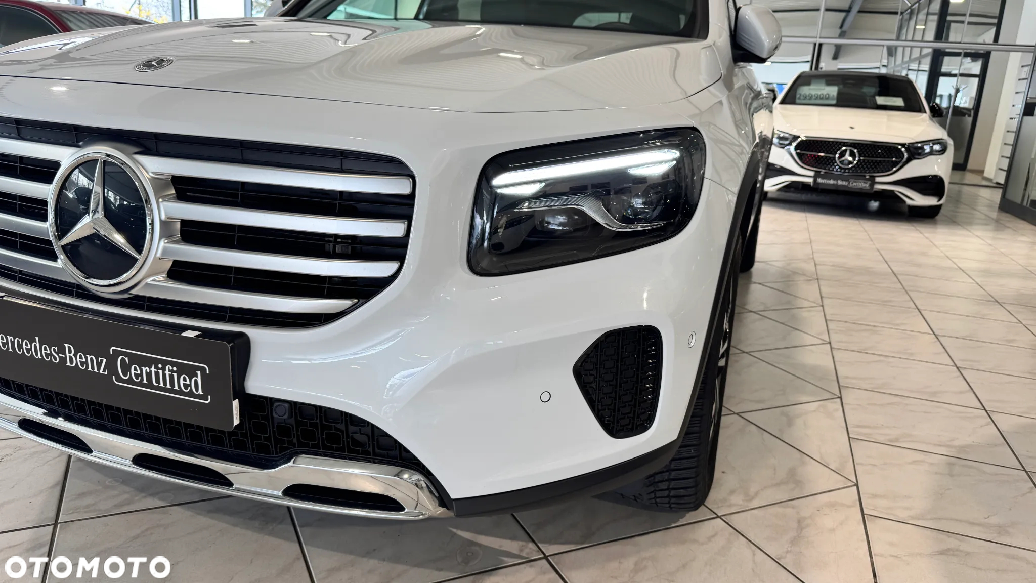 Mercedes-Benz GLB 200 Progressive 7G-DCT - 7