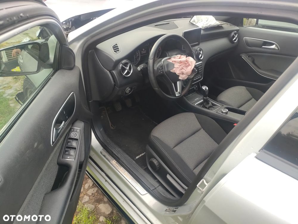 Mercedes-Benz Klasa A 180 CDI - 5