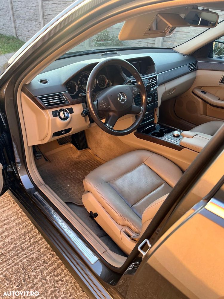 Mercedes-Benz E 350 CDI BlueEfficiency 4Matic - 6