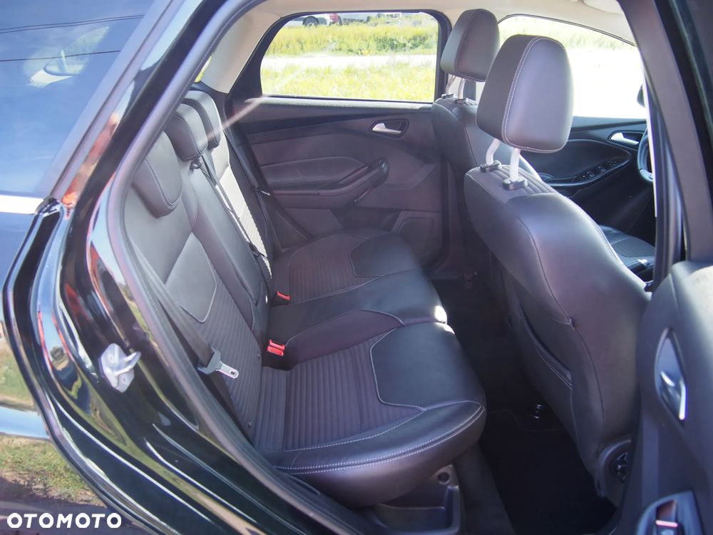 Ford Focus SW 1.0 EcoBoost Titanium - 14