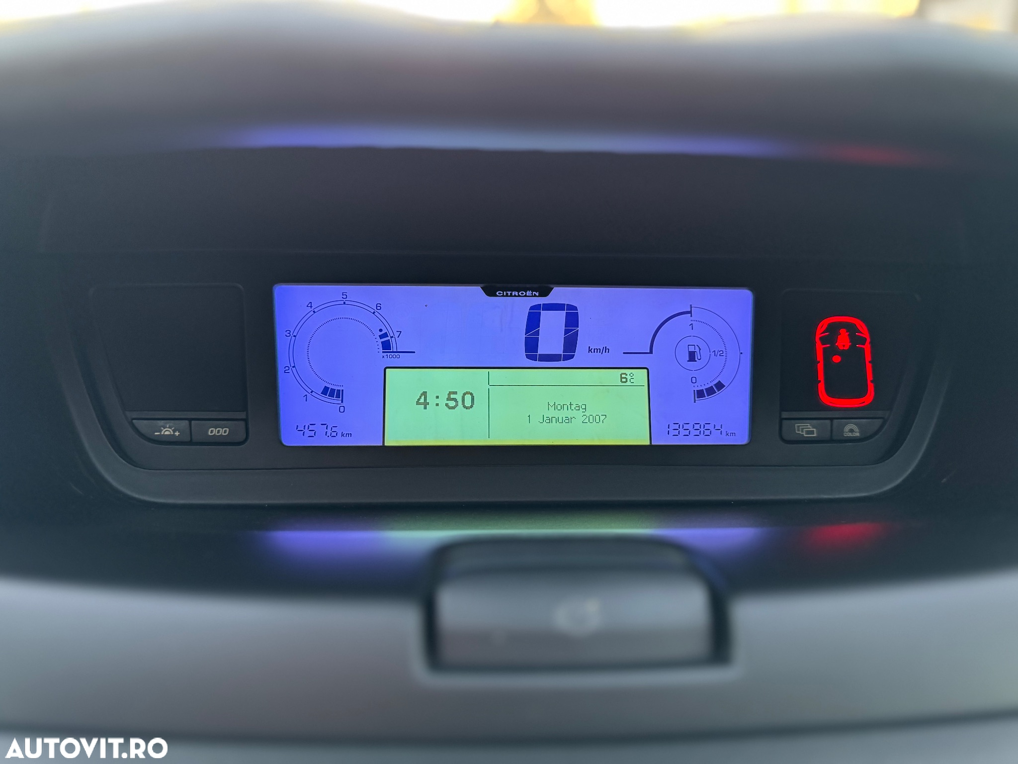 Citroën C4 Picasso - 12