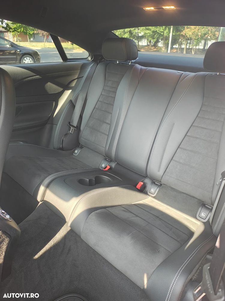Mercedes-Benz E 220 d 4MATIC - 10