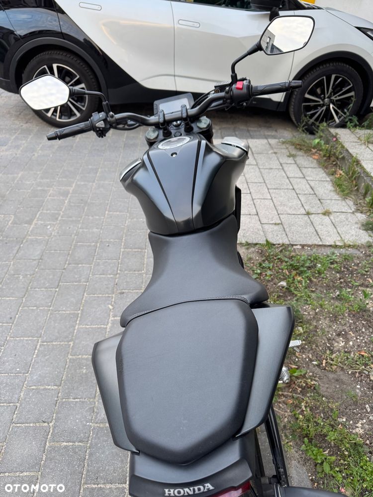 Honda CB - 4