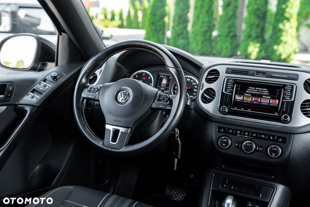 Volkswagen Tiguan 2.0 TDI SCR 4MOTION BlueMotion Technology DSG Lounge Sport & Style - 25
