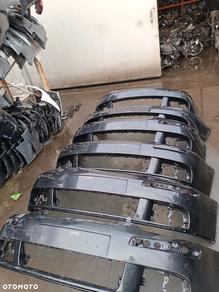 VW golf 5 V zderzak przedni HB LC9Z - 1