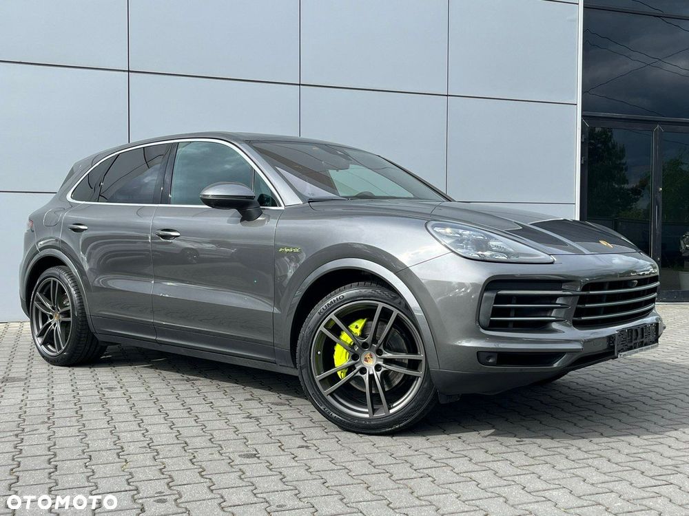 Porsche Cayenne E-Hybrid - 8