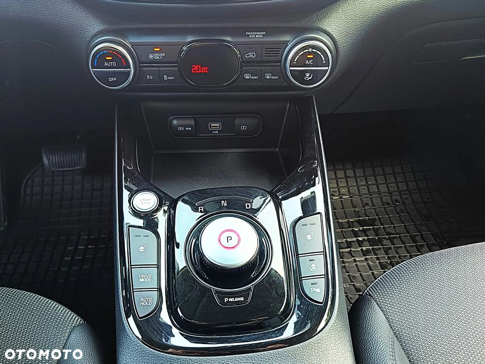 Kia Soul 64kWh L - 32