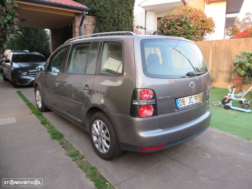 VW Touran 1.9 TDi Conceptl BlueM. 7L - 6