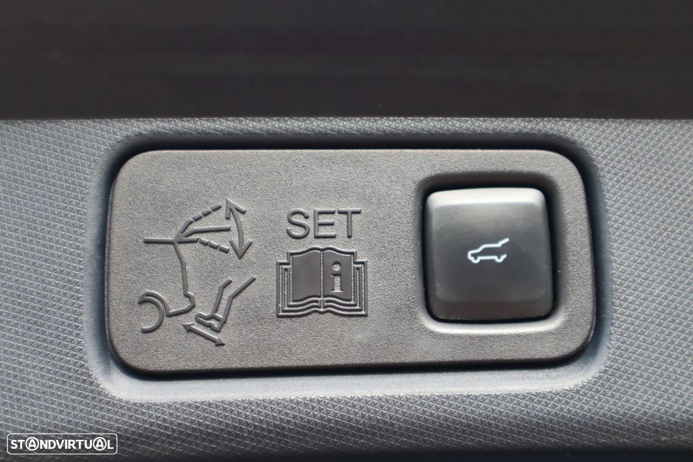 Ford Mustang Mach-E Standard - 15