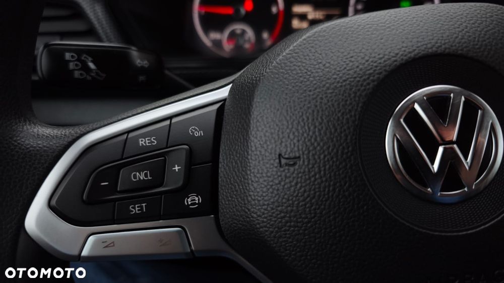 Volkswagen T-Cross 1.6 TDI SCR DSG Life - 9