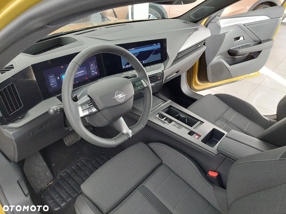 Opel Astra 1.2 T mHEV Ultimate S&S eDTC - 24