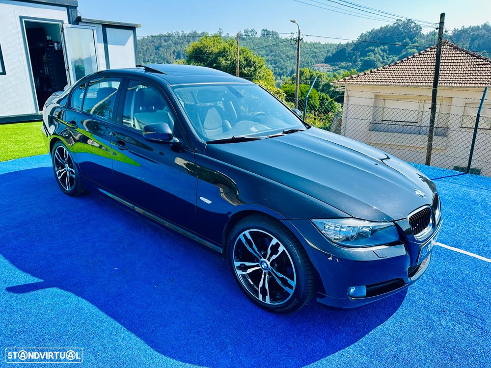 BMW 318 d DPF Touring Edition Sport - 3