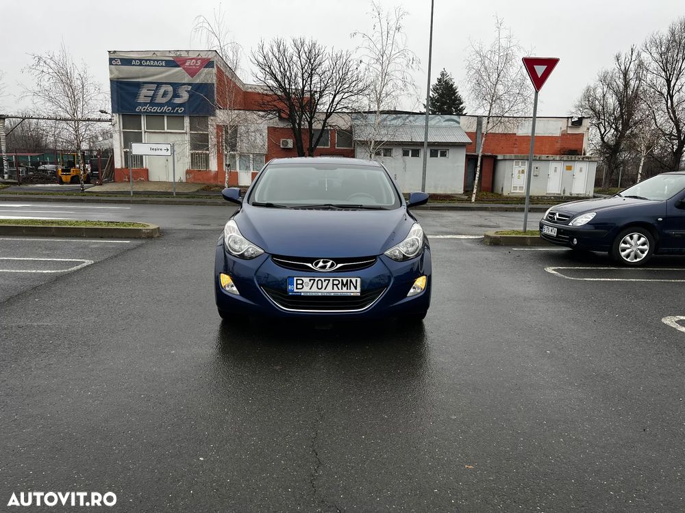 Hyundai Elantra 1.6 MPi Highway - 1